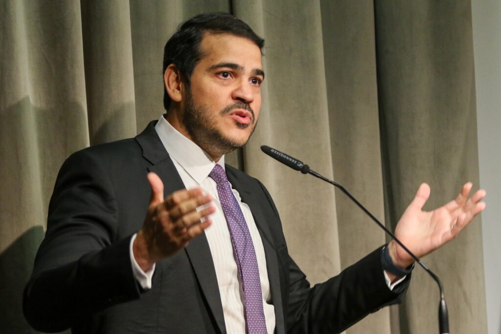 Lula confirma para Pacheco que escolheu Messias para o STF