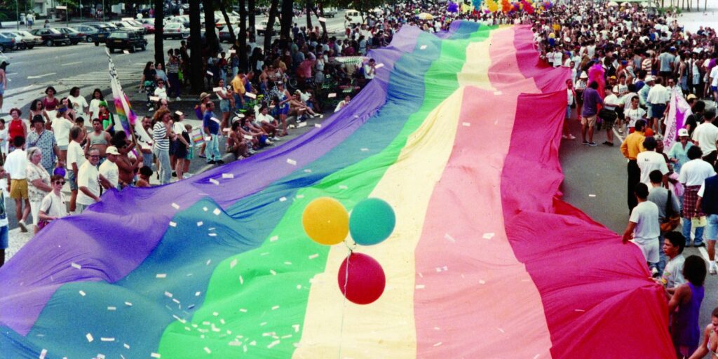 Há 30 anos, marcha no Rio inaugurava paradas do orgulho LGBT no Brasil