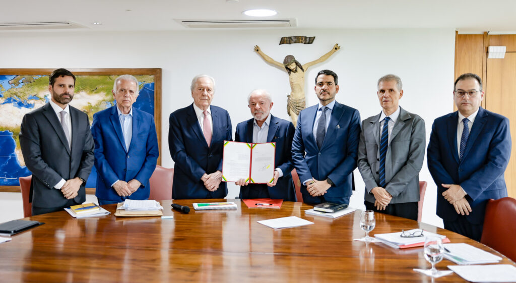 Projetos antifacção acertam sobre finanças, mas ameaçam direitos