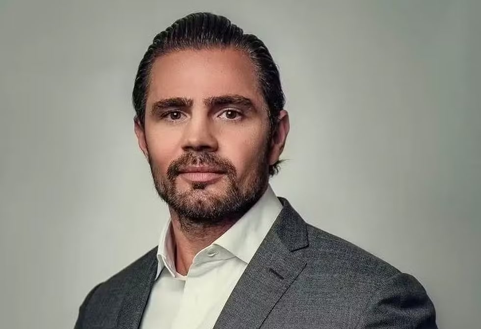 Daniel Vorcaro, dono do Banco Master, é preso pela PF em São Paulo