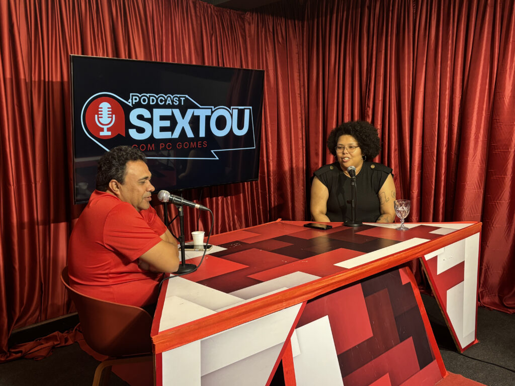 Pc Gomes entrevista Manu Silva nesta 6ª