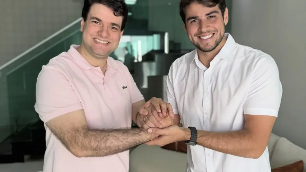 Dr. Bruno Marques recebe adesão de Dr. Diego em Tupanatinga – Blog Ponto de Vista