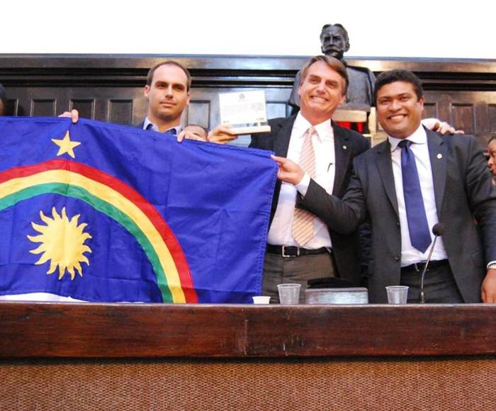 Joel da Harpa afirma que prisão de Bolsonaro "fortalece ainda mais a direita"