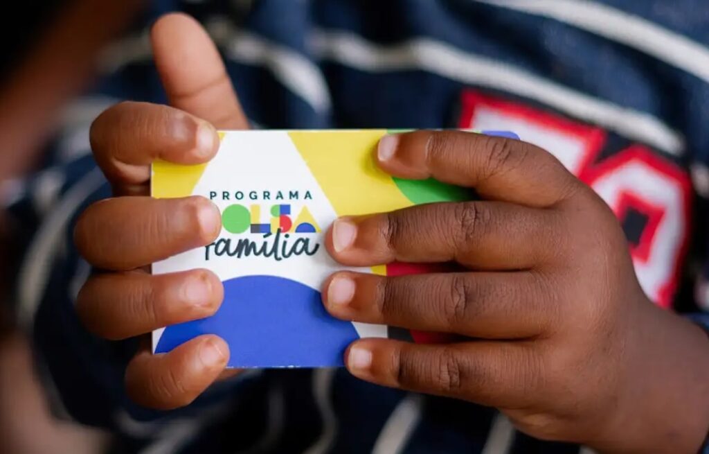 Bolsa Família paga parcela de novembro para NIS final 4 nesta quarta (19); veja o calendário