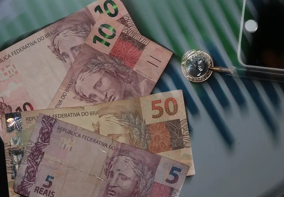 INSS divulga calendário do 13º salário para 2025; veja quando e como consultar