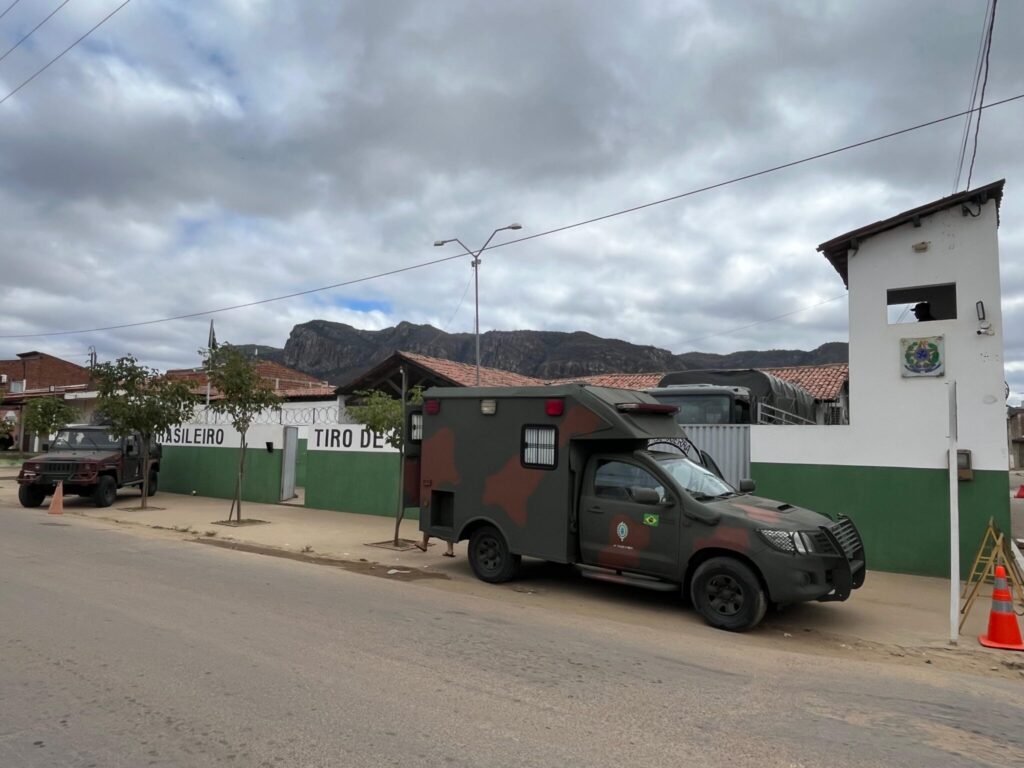 Tiro de Guerra de Serra Talhada realiza formatura da turma de atiradores