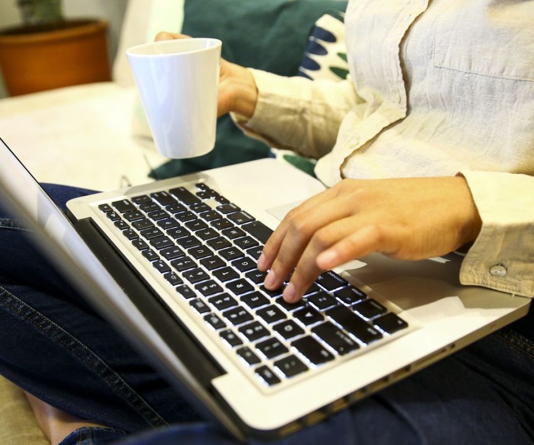 Proporção de quem estava em home office recua em 2024 e chega a 7,9%