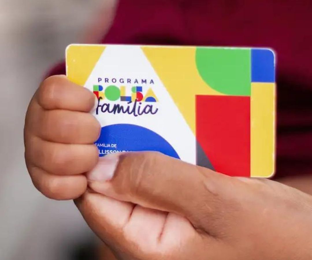Caixa paga Bolsa Família a beneficiários com NIS de final 2; veja o calendário