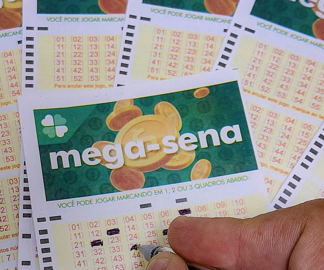 Mega-Sena sorteia prêmio de R$ 100 milhões nesta sexta-feira