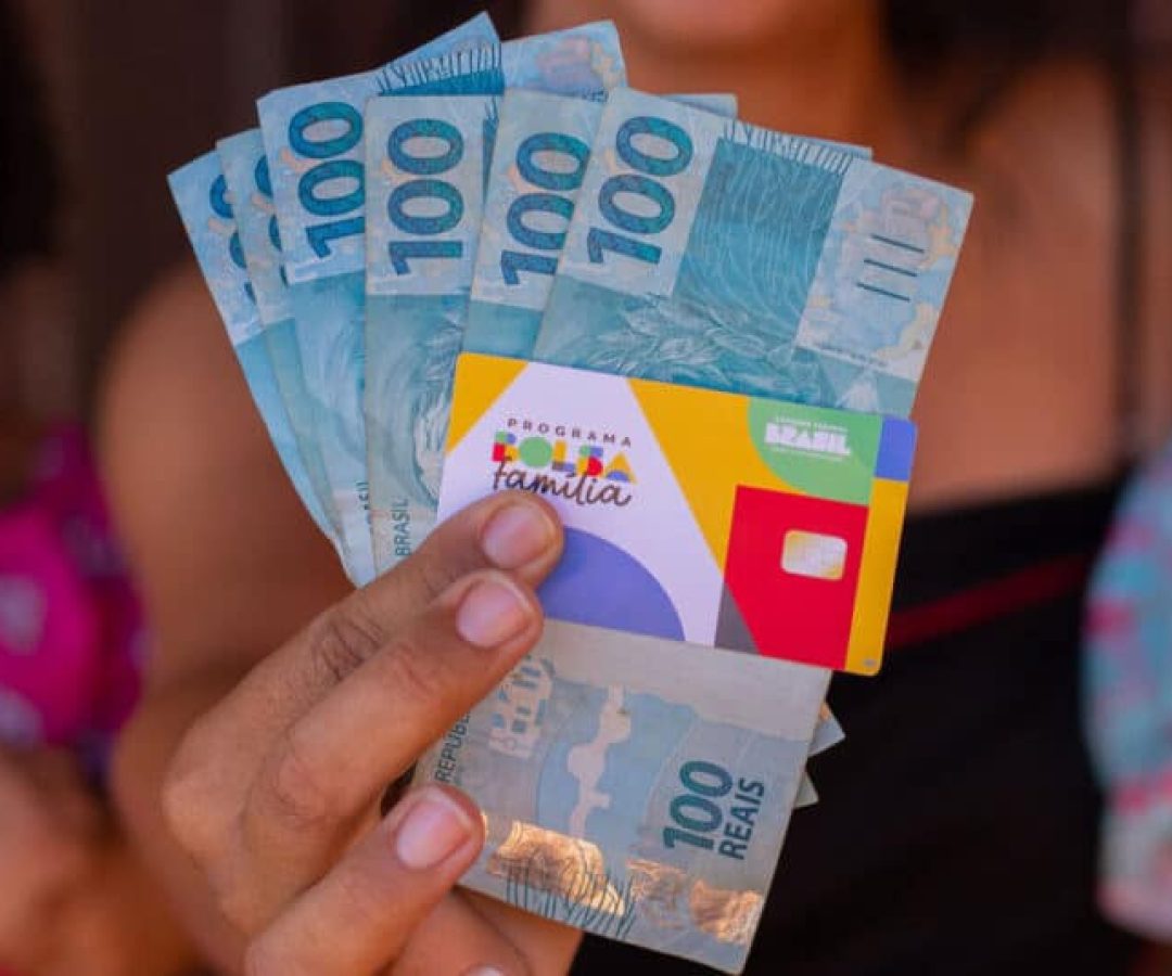 Bolsa Família terá 13º salário neste ano? Governo Lula esclarece