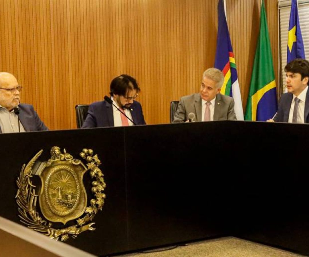 Comissão da Alepe aprova projeto que garante empregos de funcionários da Compesa