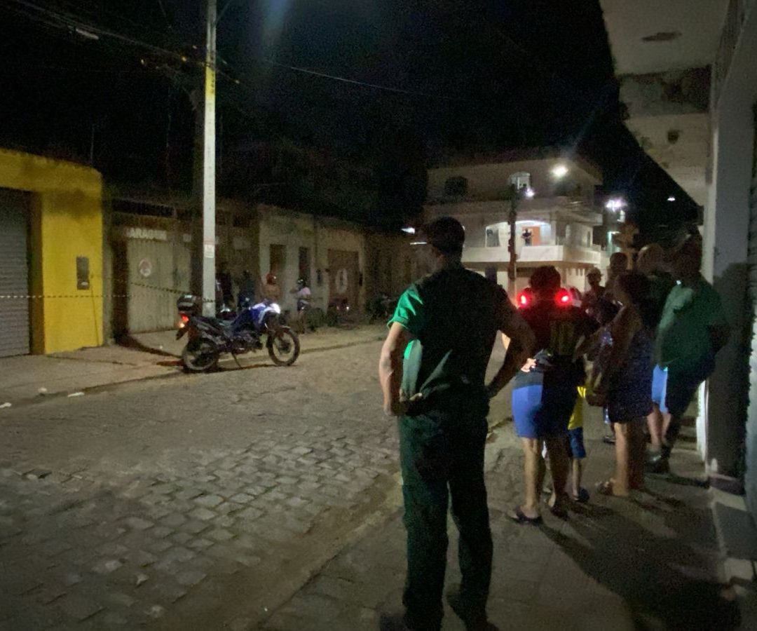 Homem é morto a tiros próximo a UBS em Serra Talhada; é o 18º homicídio