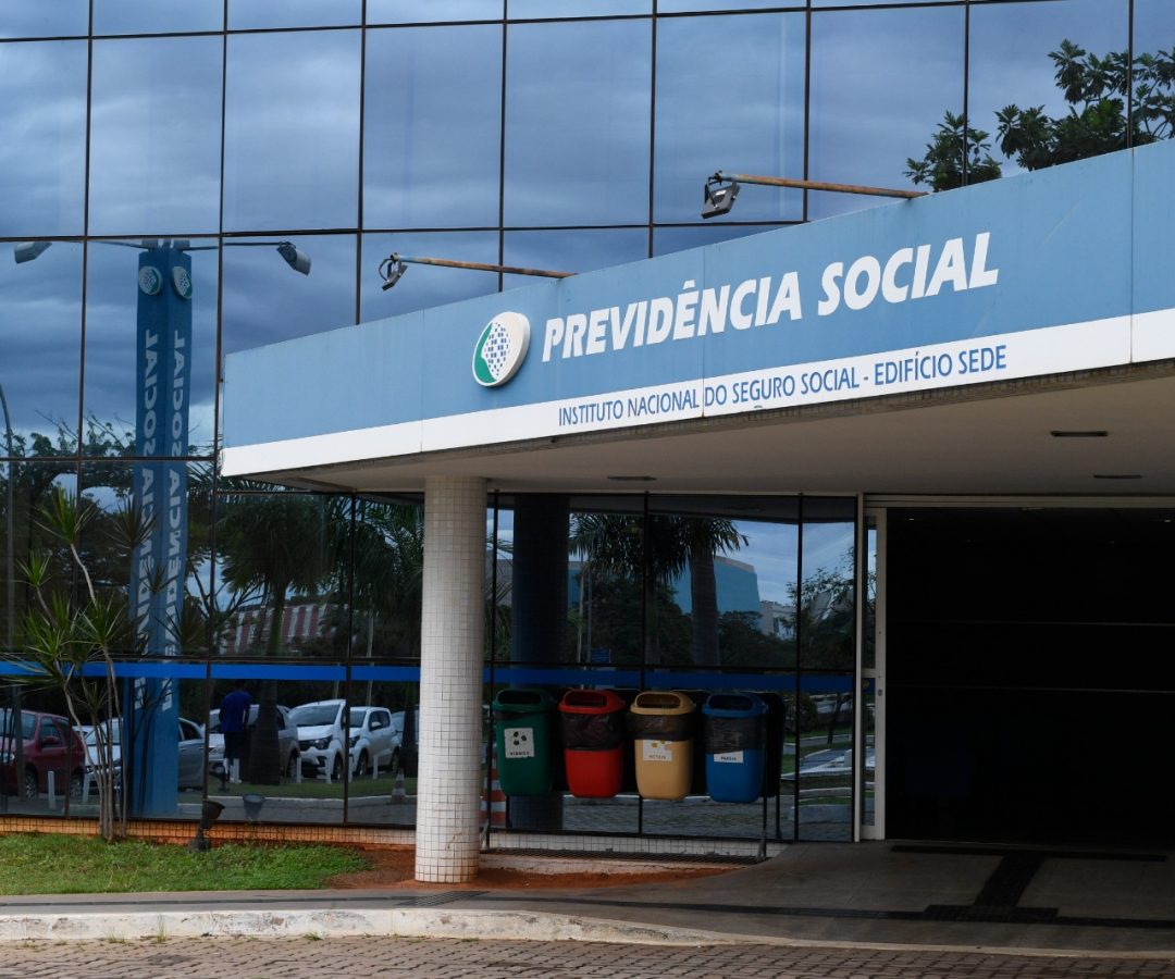Governo prorroga até 2026 prazo para pedido de ressarcimento do INSS