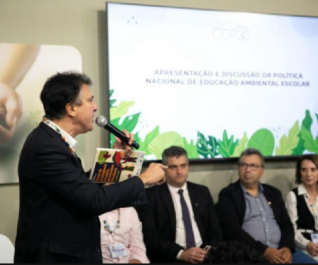 Brasil apresenta a Política de Educação Ambiental Escolar na COP30