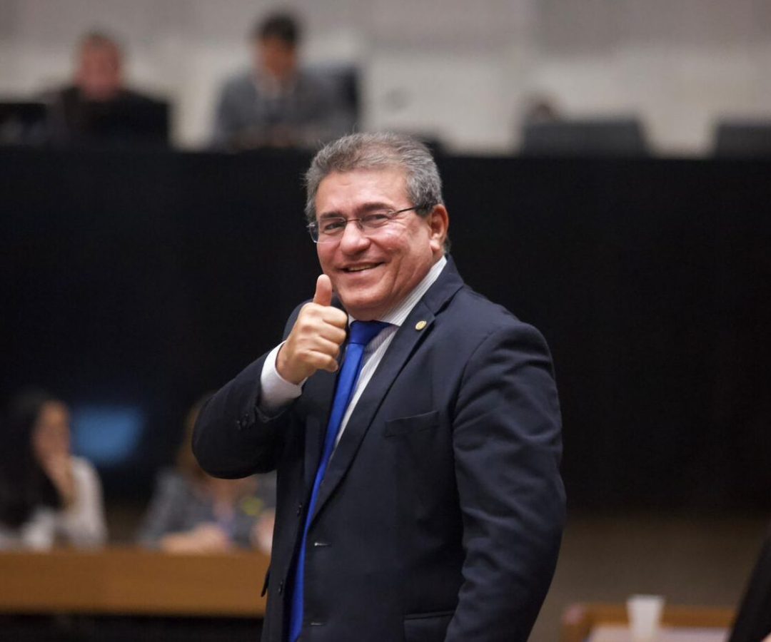 Duque aprovado por 68% e reprovado por 12% dos serra-talhadenses