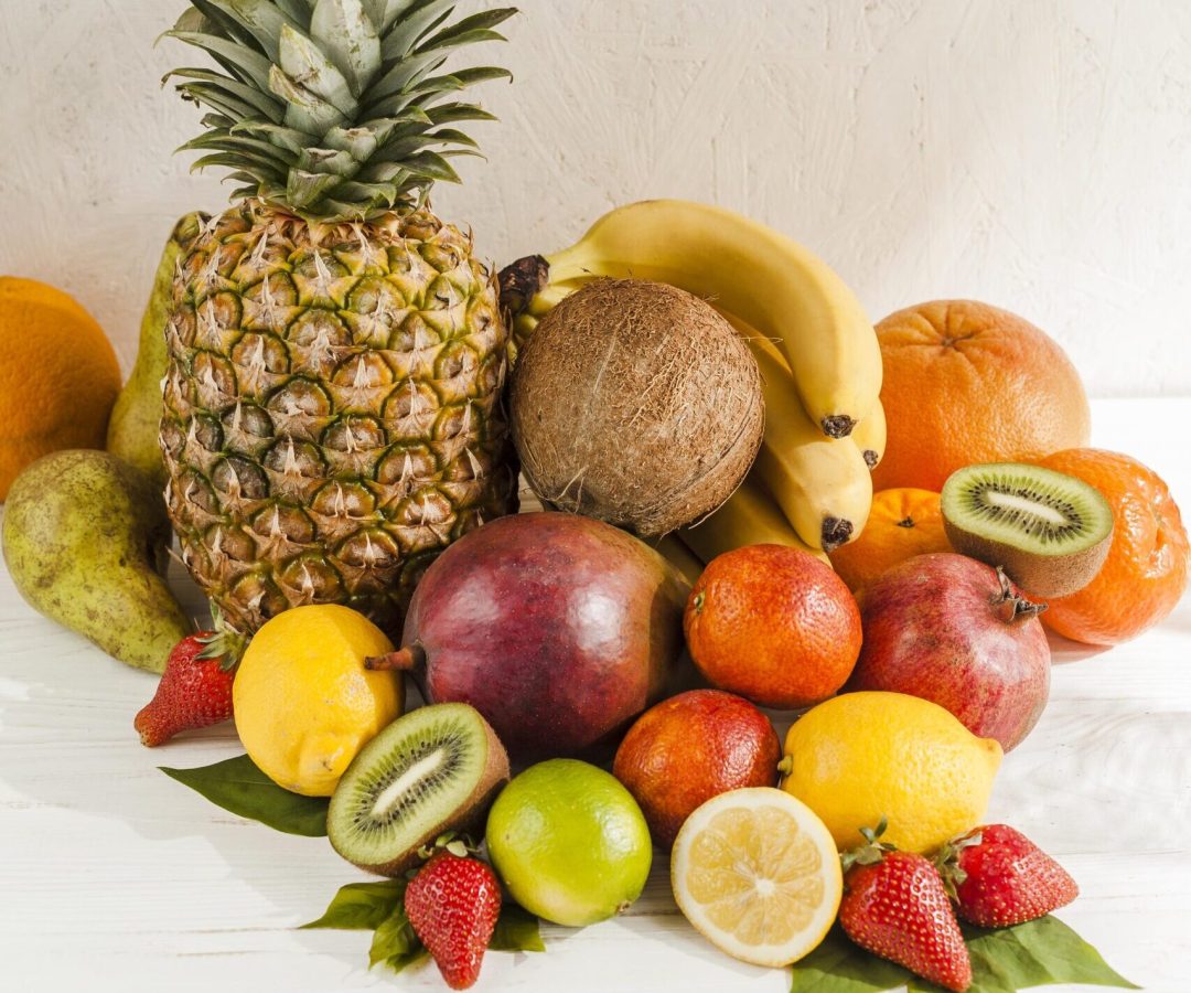 Veja 10 frutas de baixa caloria que podem ajudar no emagrecimento saudável