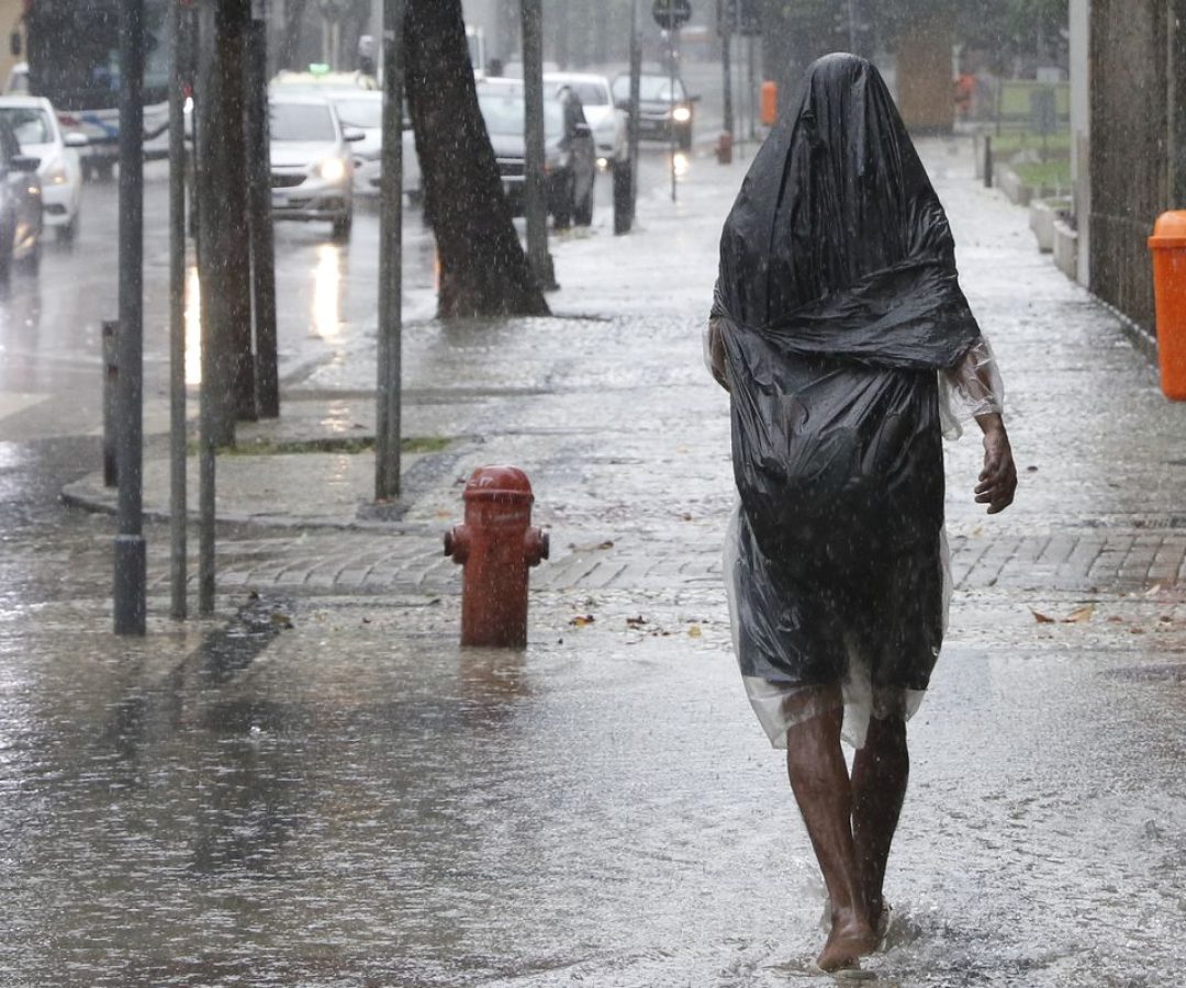 Defesa Civil alerta população para tempestade no Sul e Centro-Oeste