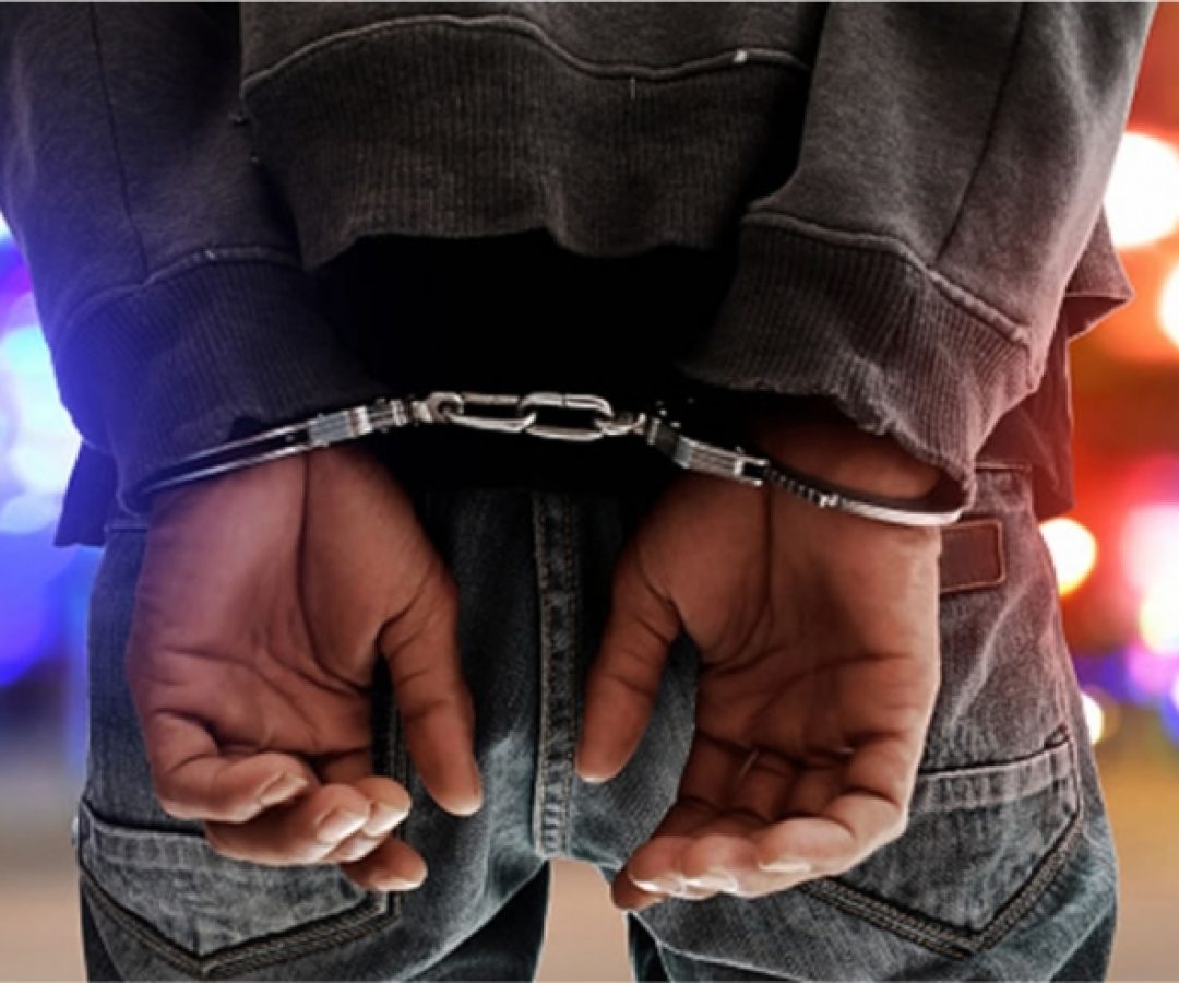 Homem descumpre protetiva e é preso por perseguir ex em Serra Talhada