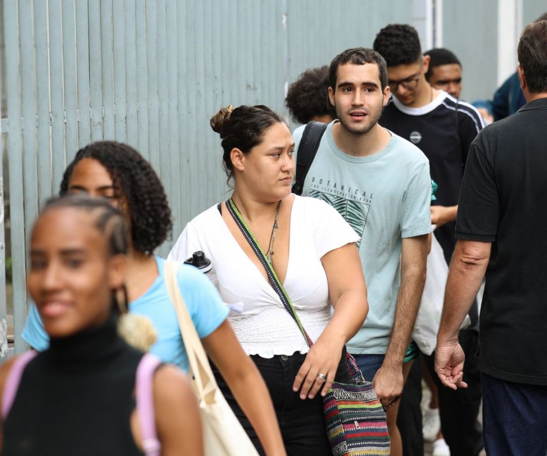 Enem 2025: cerca de 70% dos inscritos fizeram as duas etapas da prova